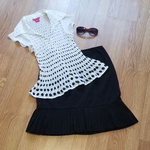 Skirtology black pleated hem skirt.